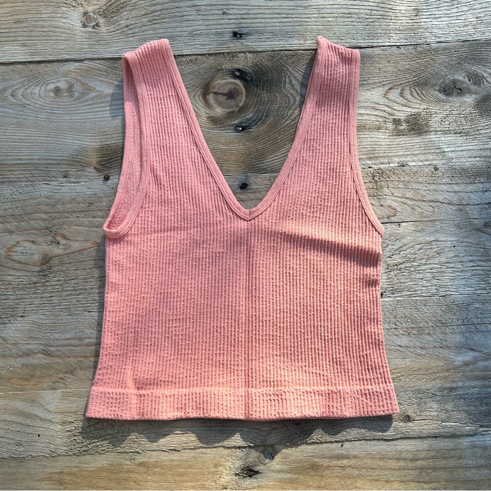 Coral Crop Tank